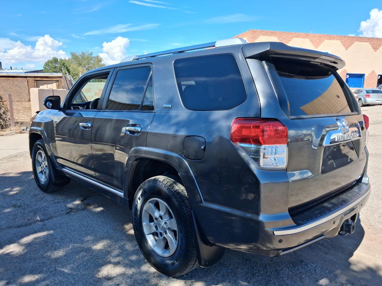 Toyota 4Runner SR5 4WD 2010