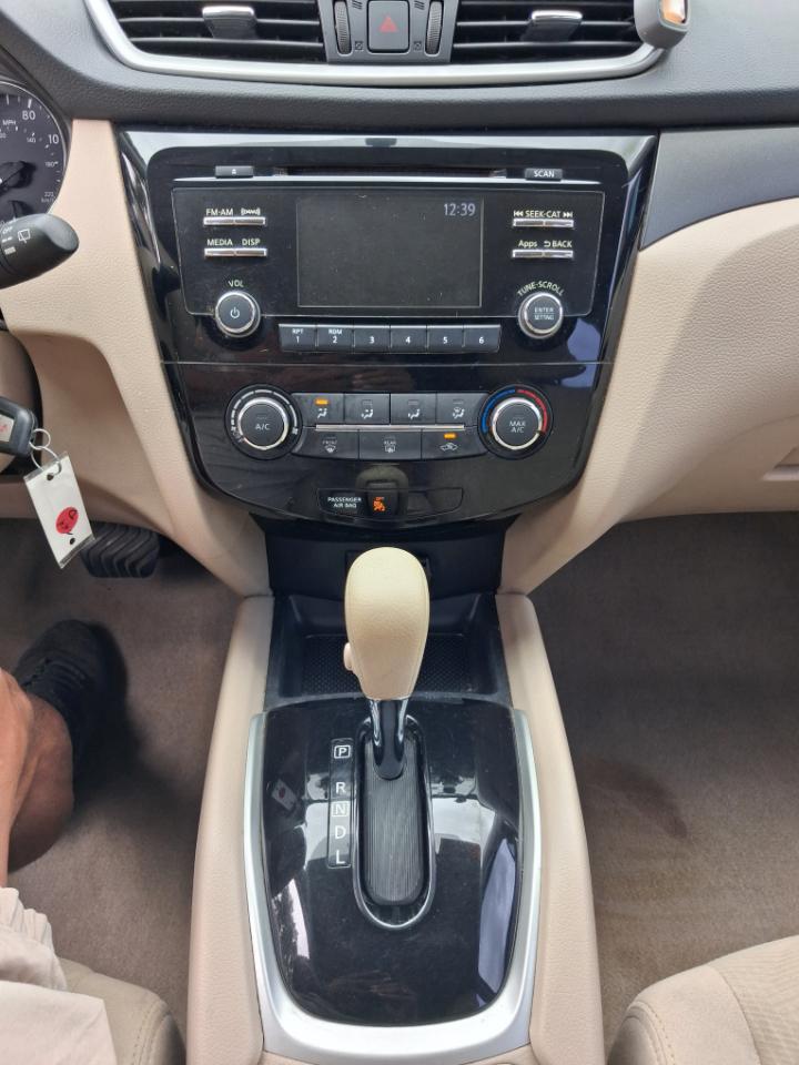 Nissan Rogue S AWD 2015