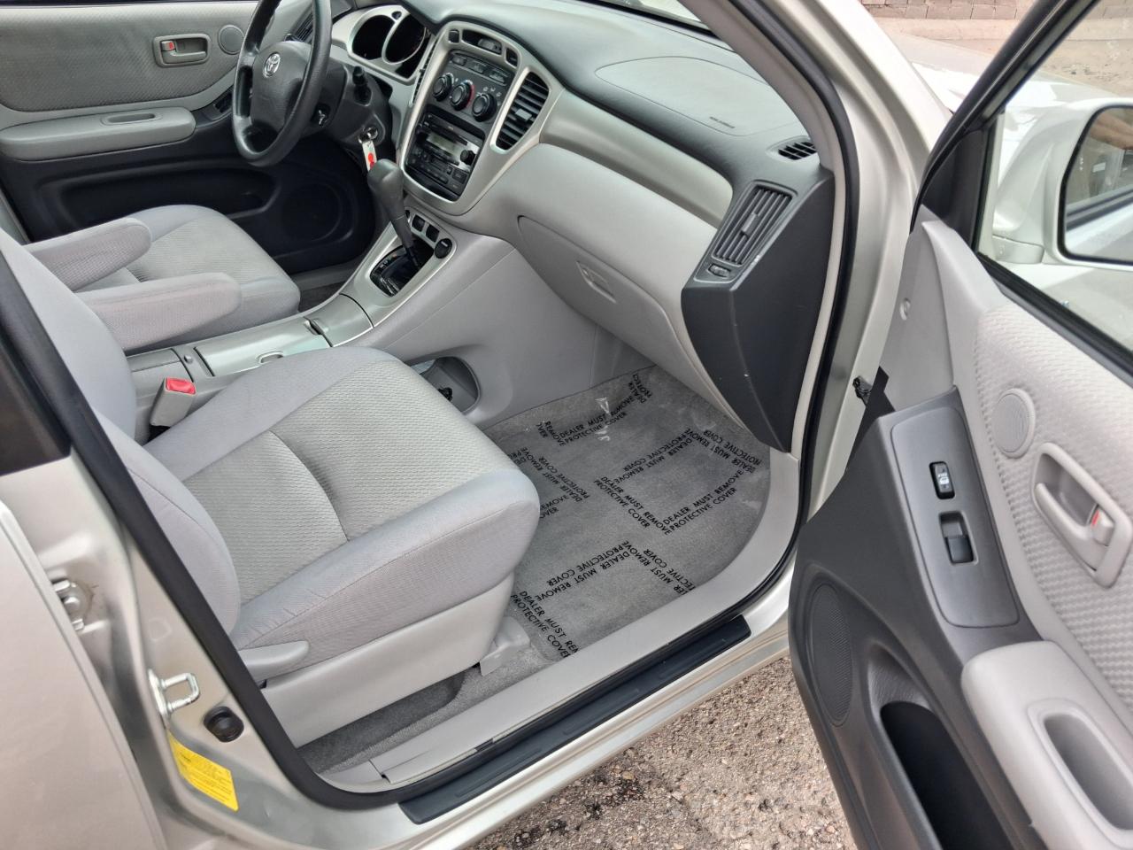 Toyota Highlander Hybrid 2WD 2006