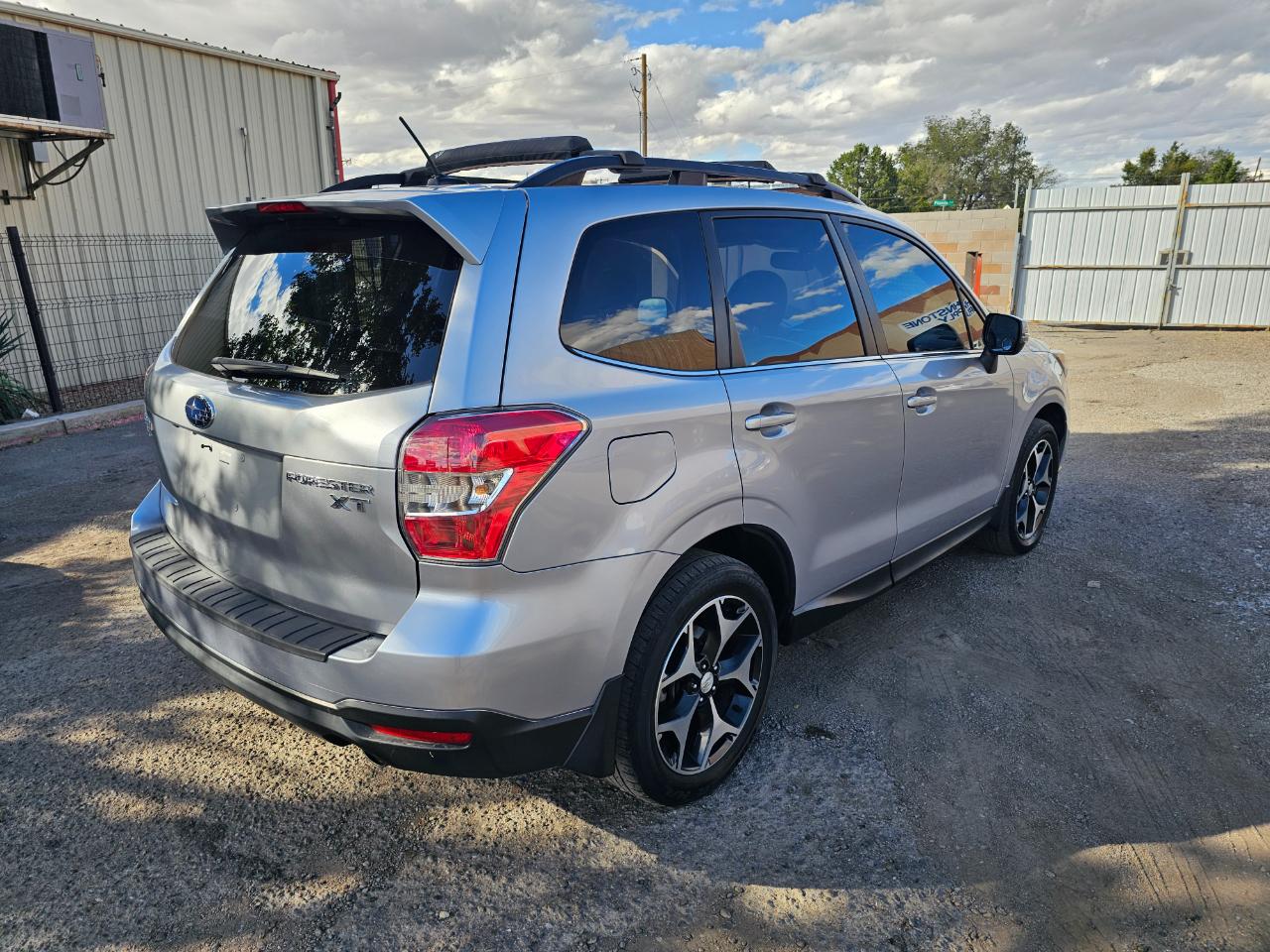 Subaru Forester 2.0XT Touring 2014