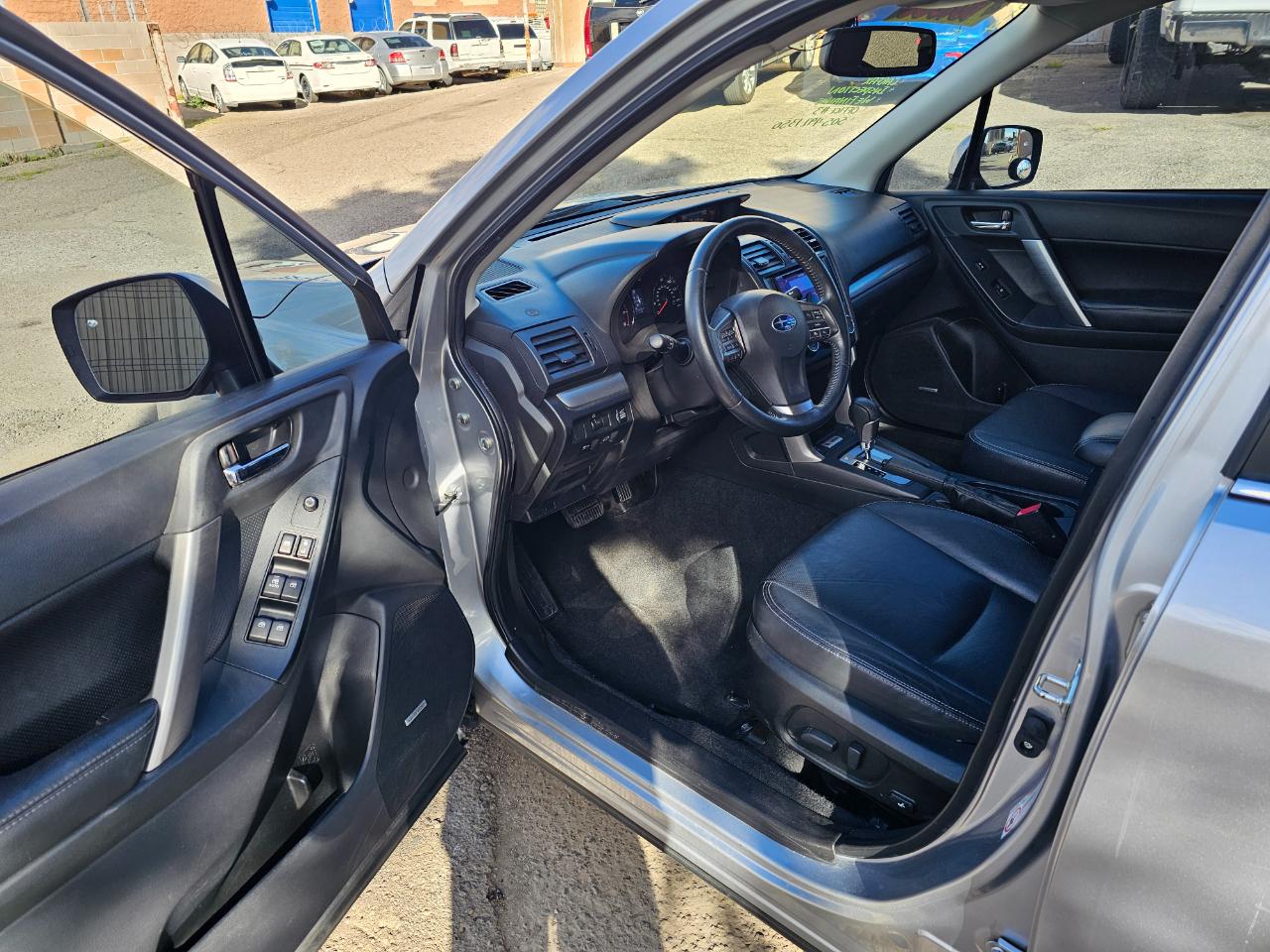 Subaru Forester 2.0XT Touring 2014