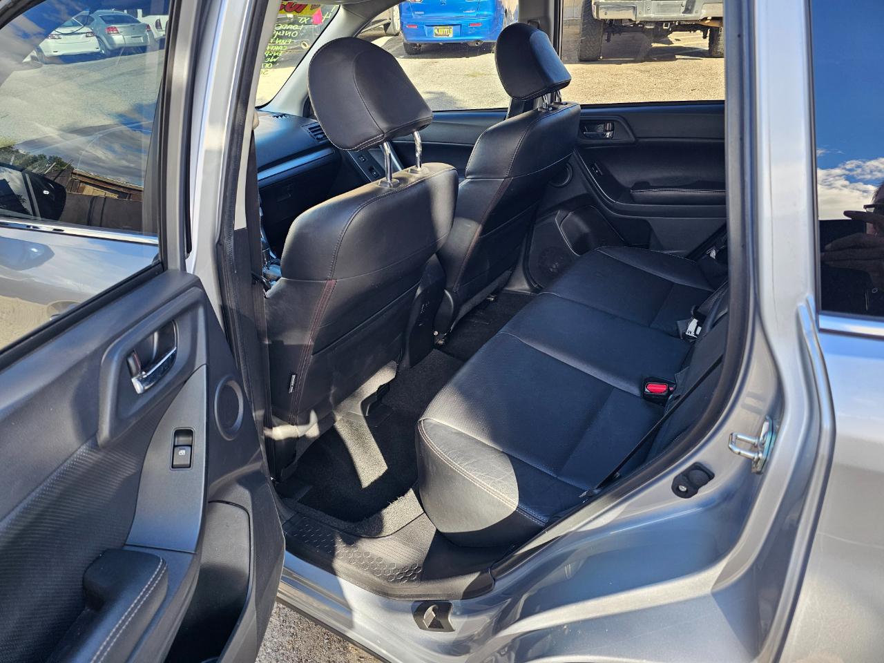 Subaru Forester 2.0XT Touring 2014