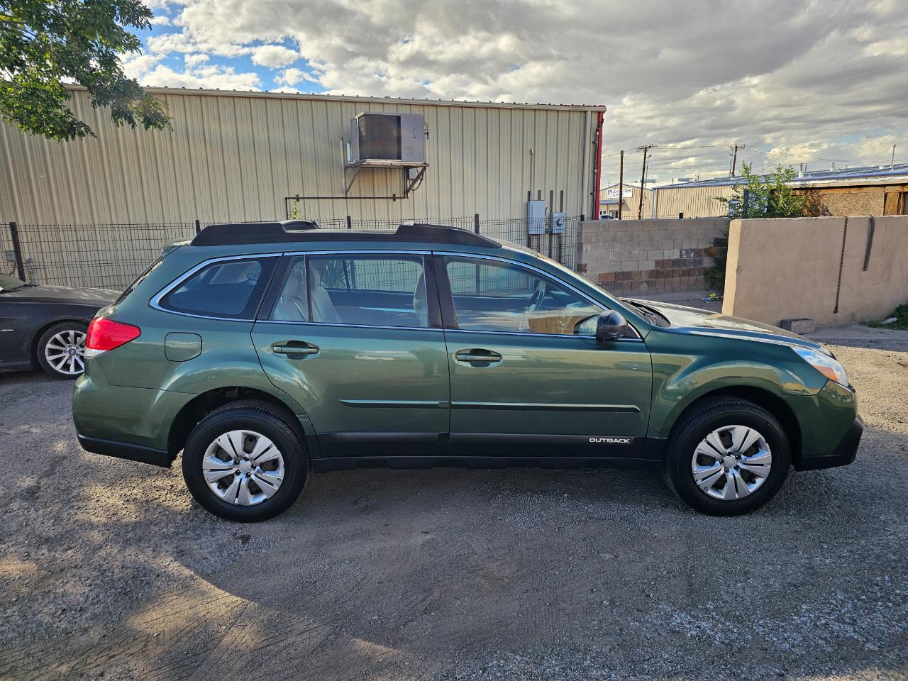 Subaru Outback 2.5i 2013