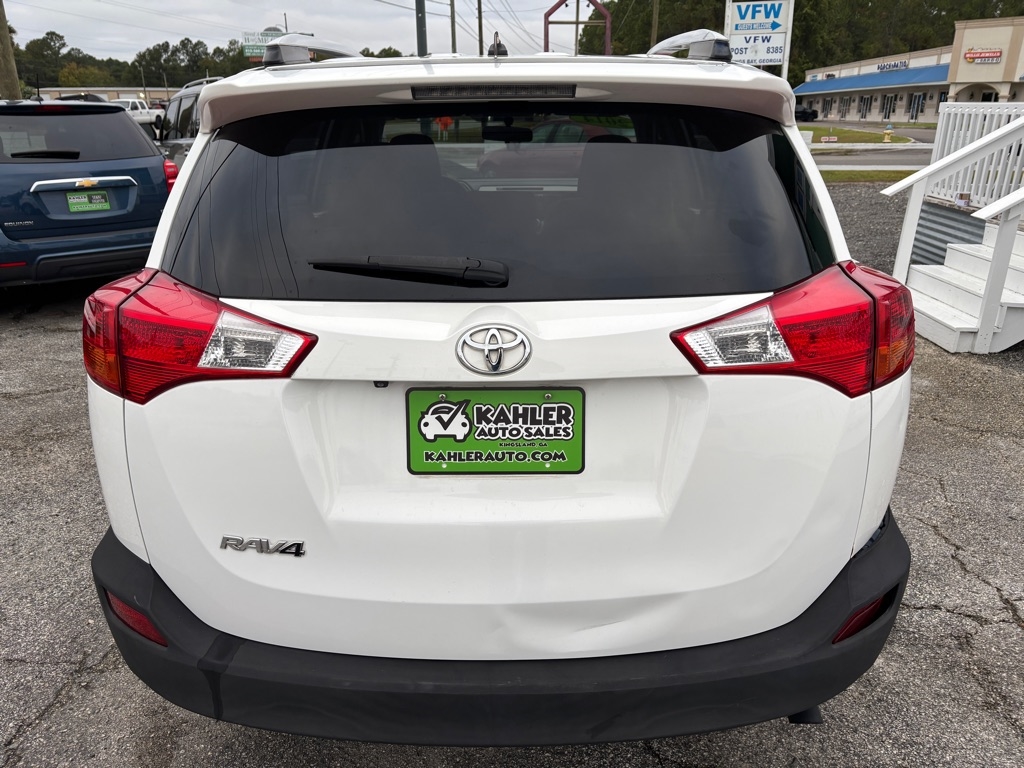 Toyota RAV4 LE FWD 2014