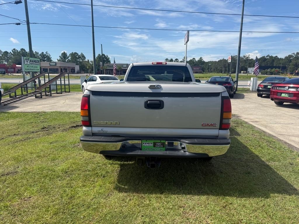 GMC Sierra 1500 Long Bed 2WD 2005