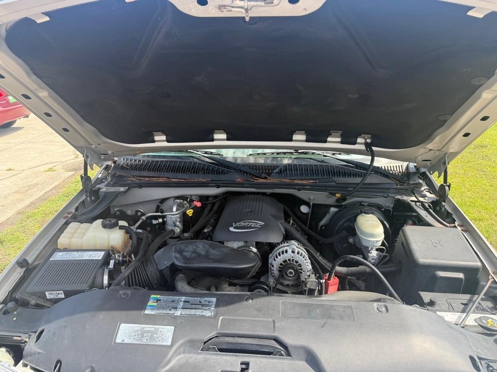 GMC Sierra 1500 Long Bed 2WD 2005
