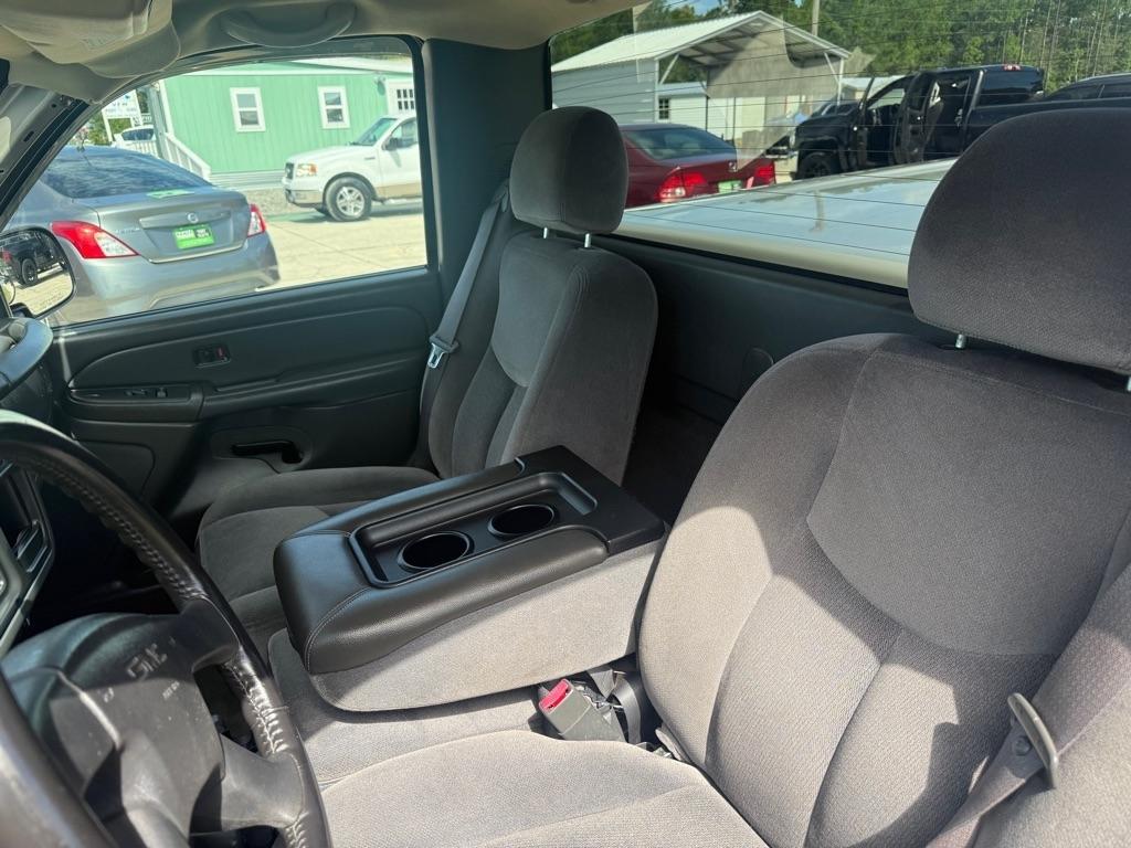 GMC Sierra 1500 Long Bed 2WD 2005