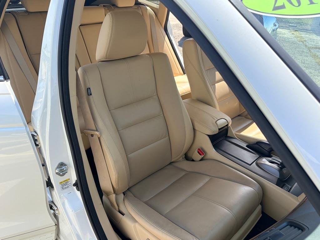 Honda Crosstour photo 14
