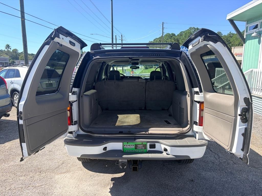 Chevrolet Tahoe 4WD 2003