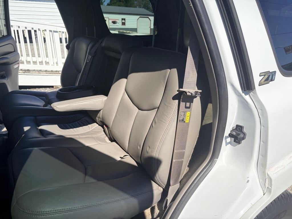 Chevrolet Tahoe 4WD 2003