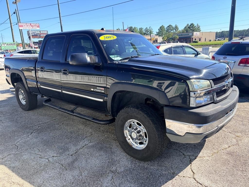 Chevrolet Silverado 2500HD LT Crew Cab Long Bed 4WD 2005