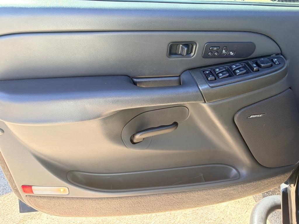 Chevrolet Silverado 2500HD LT Crew Cab Long Bed 4WD 2005