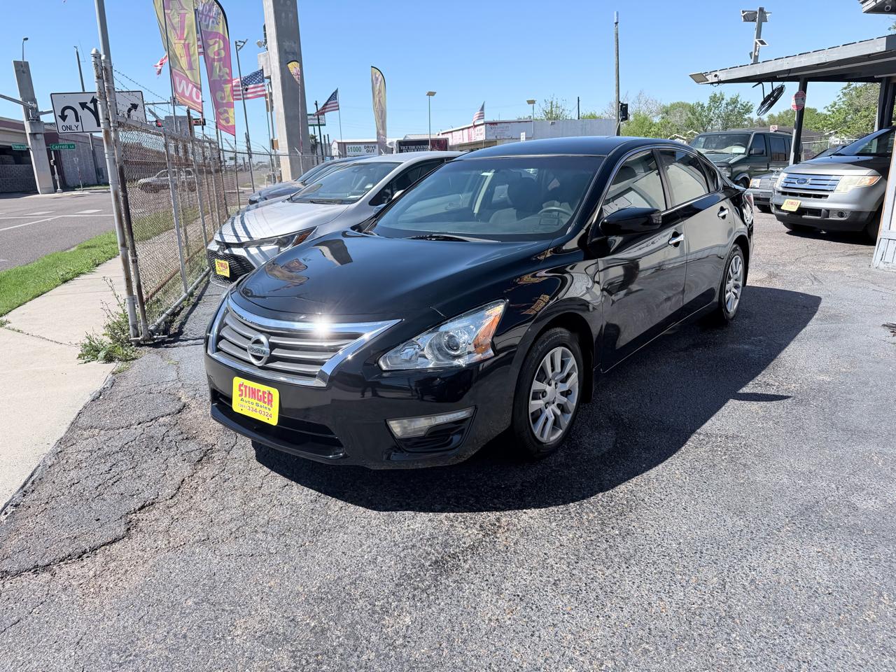 Nissan Altima  2015