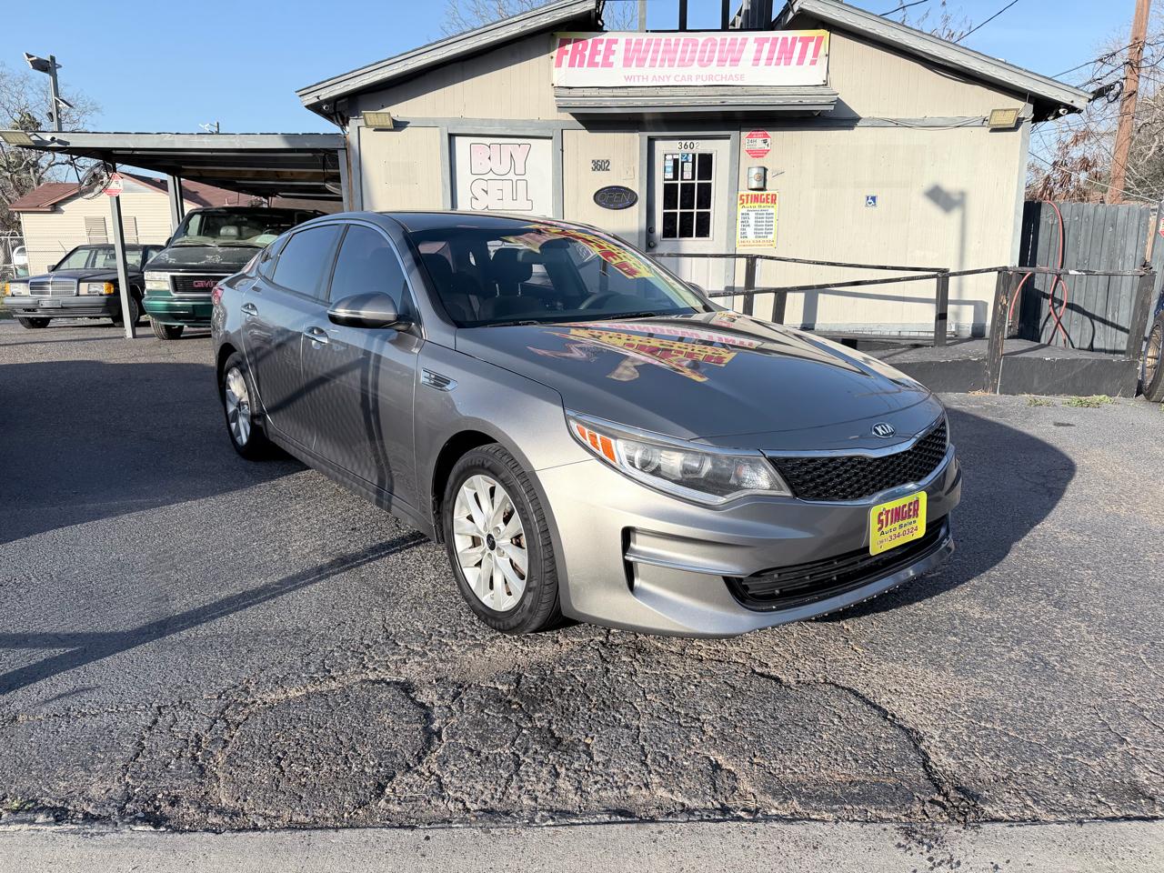 Kia Optima  2017