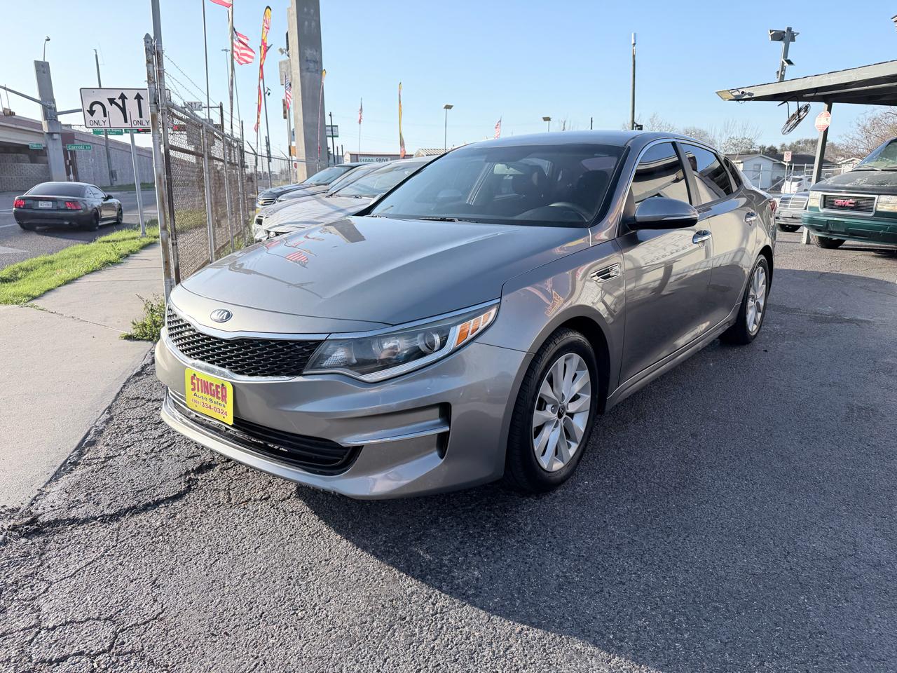 Kia Optima  2017