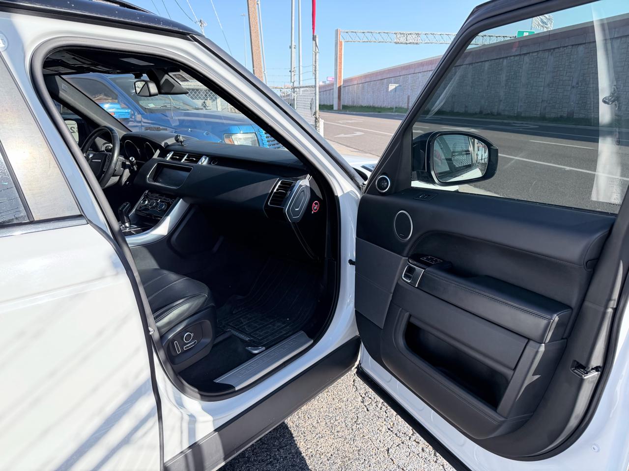 Land Rover Range Rover Sport  2016