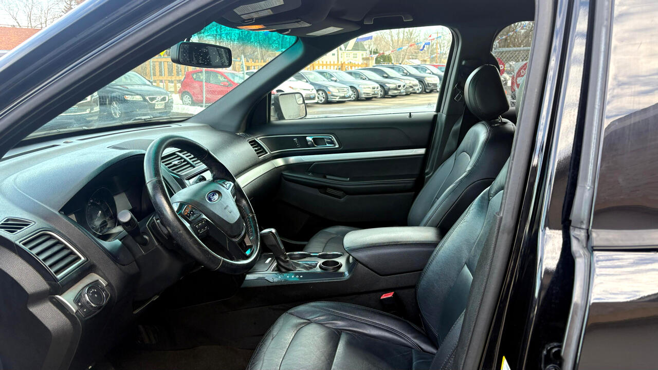 Ford Explorer XLT FWD 2016