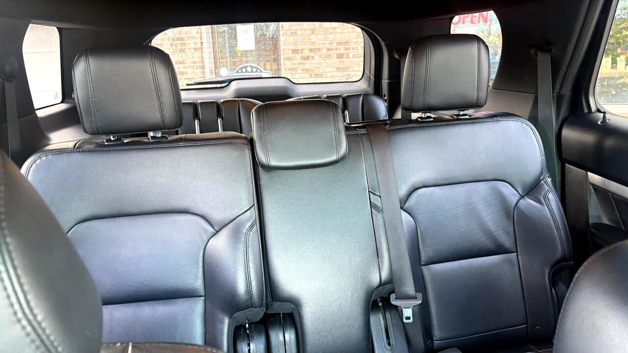 Ford Explorer XLT FWD 2016