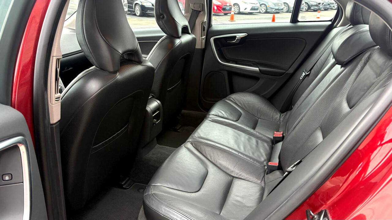 Volvo S60 T6 AWD 2011