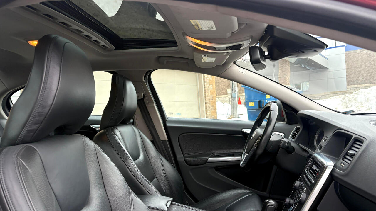 Volvo S60 T6 AWD 2011