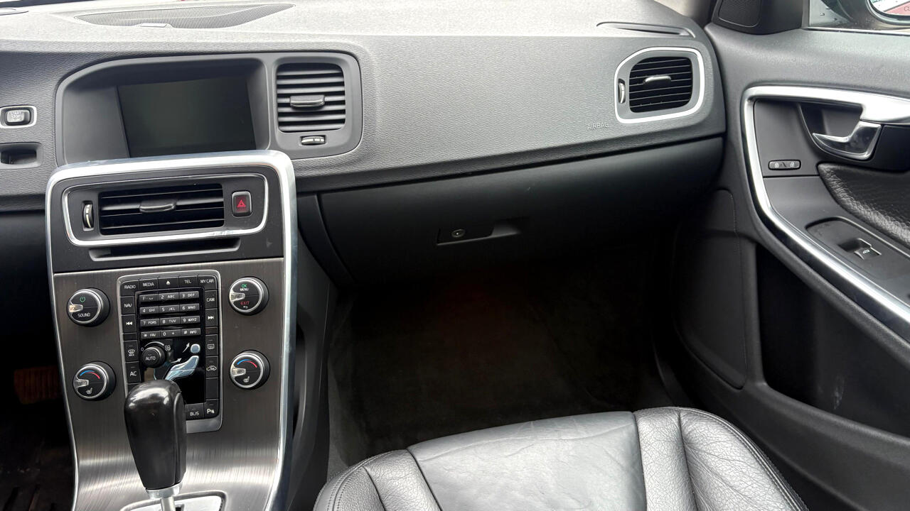 Volvo S60 T6 AWD 2011