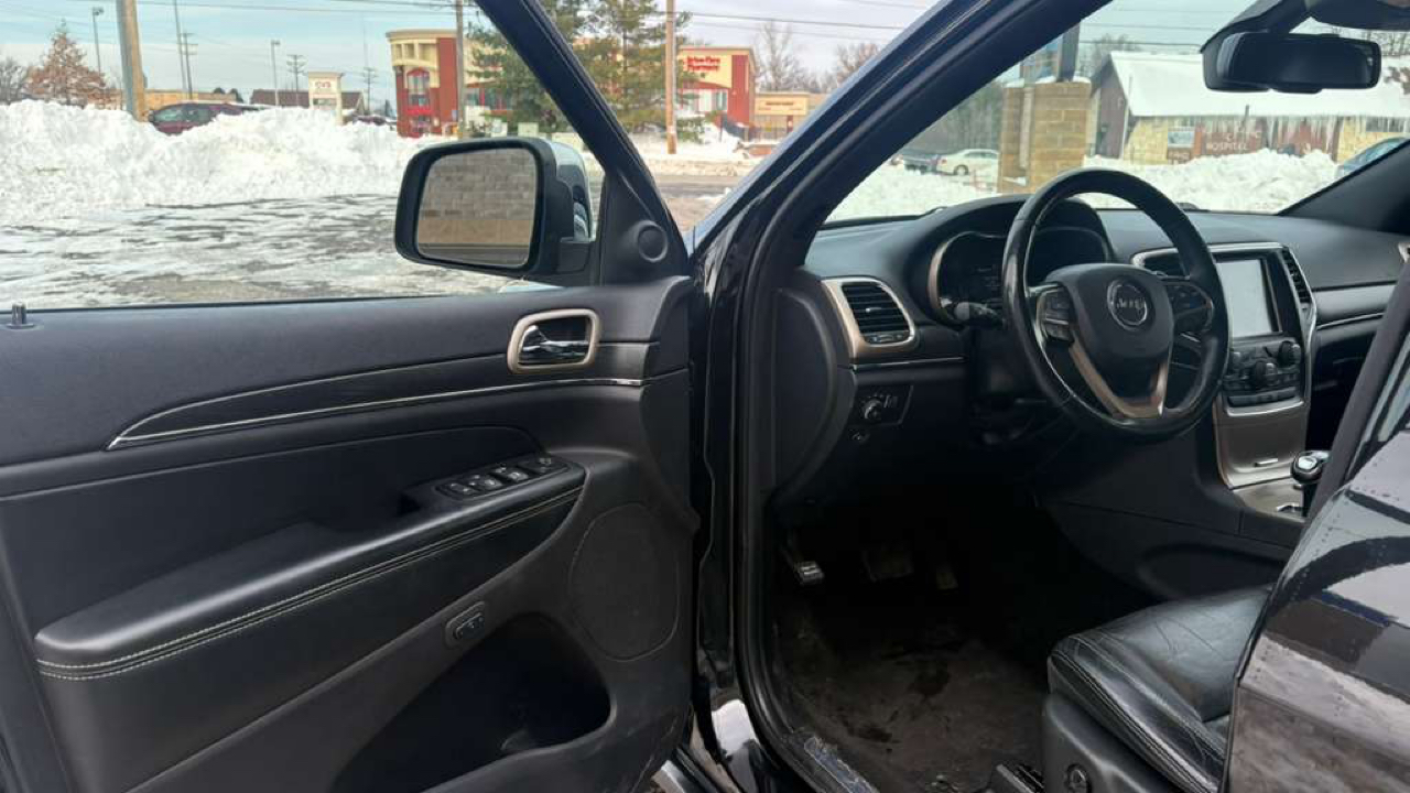 Jeep Grand Cherokee Limited 4WD 2015