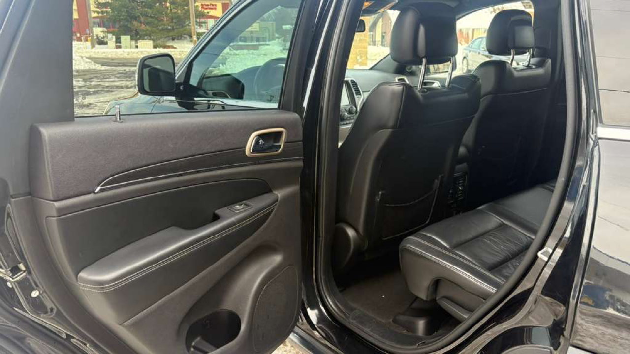 Jeep Grand Cherokee Limited 4WD 2015