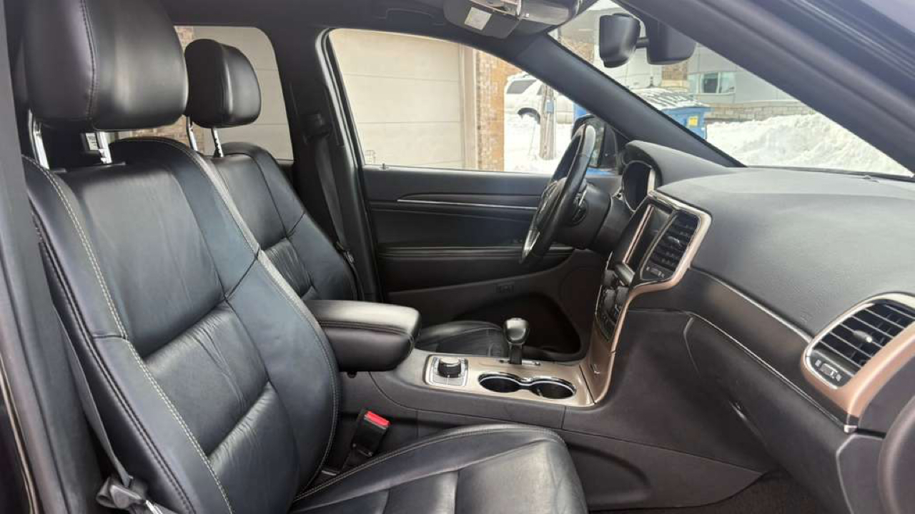 Jeep Grand Cherokee Limited 4WD 2015