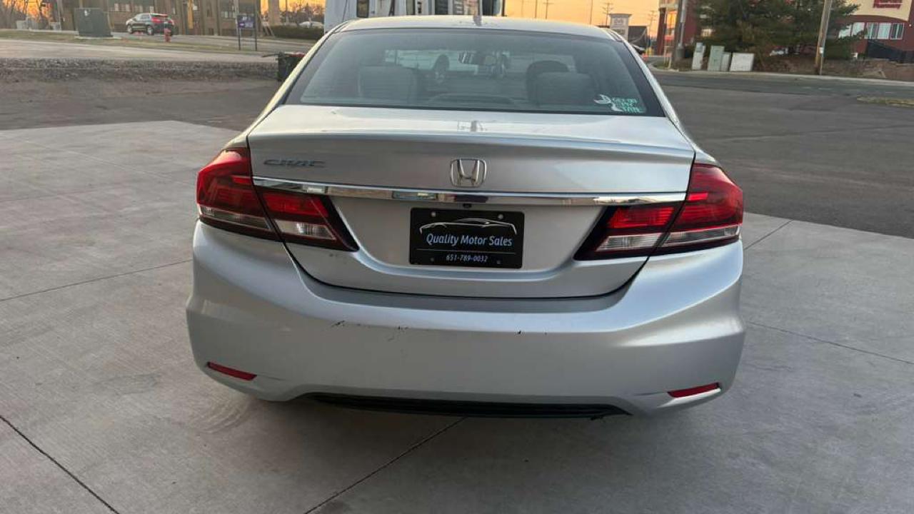 Honda Civic LX sedan 2013