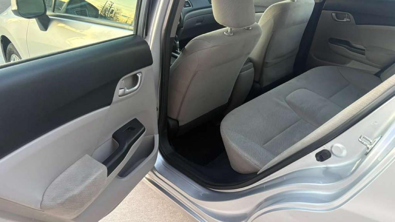 Honda Civic LX sedan 2013