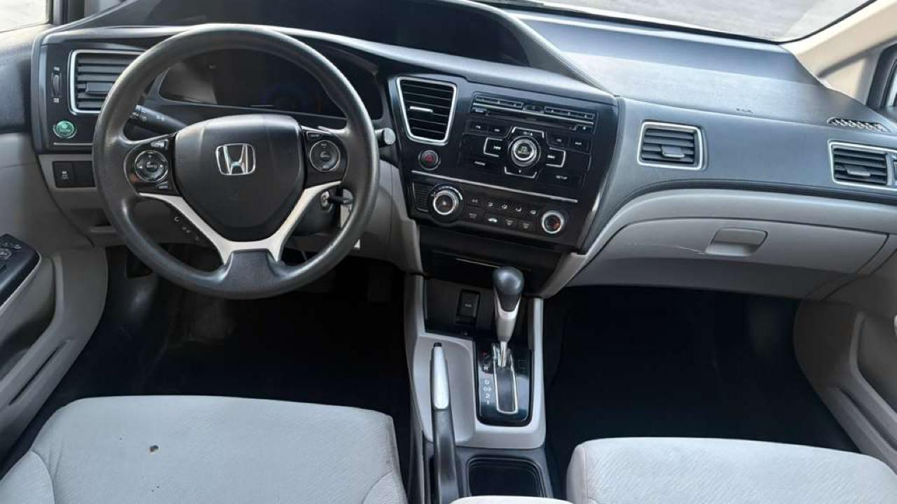 Honda Civic LX sedan 2013