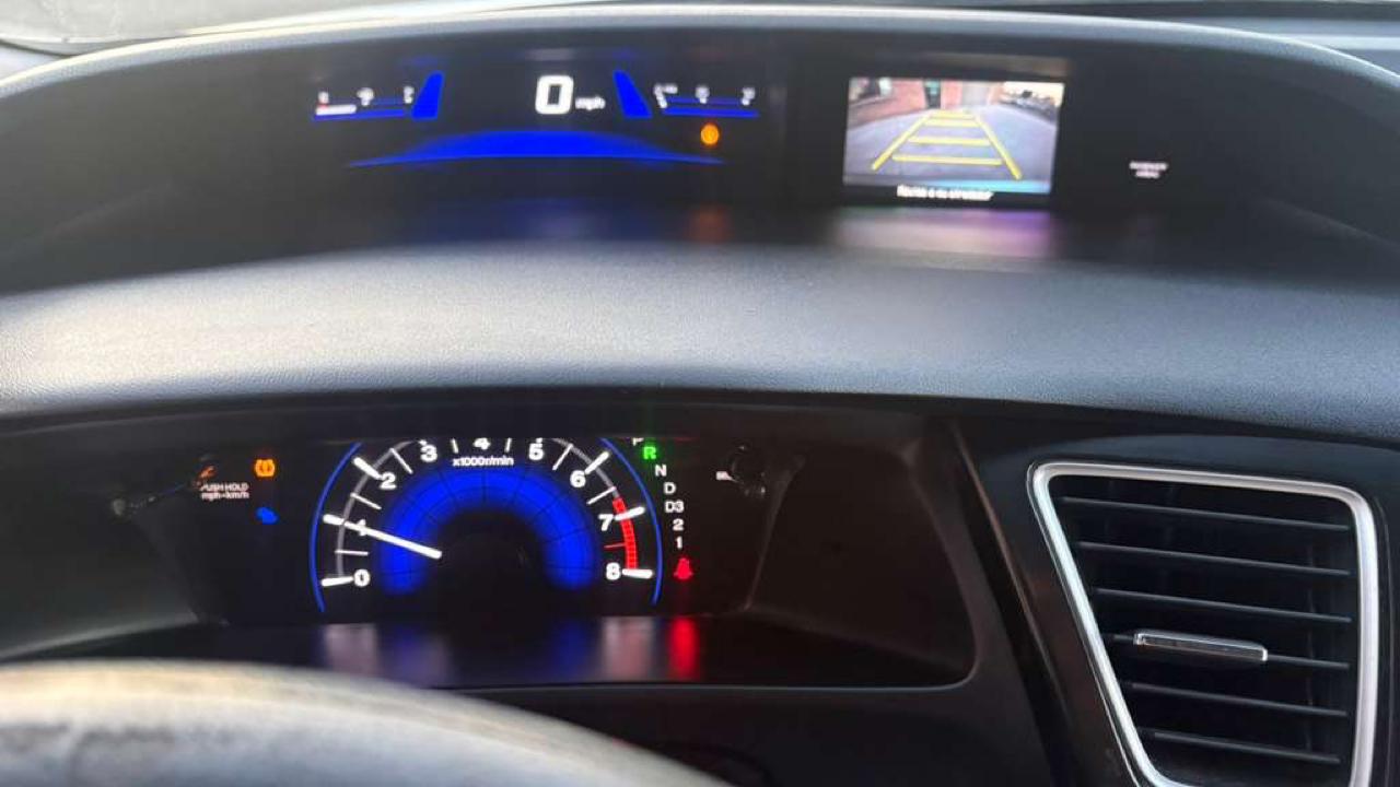 Honda Civic LX sedan 2013