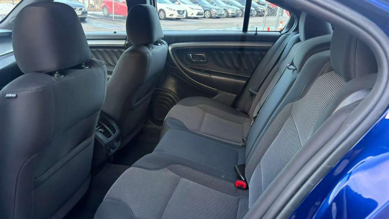 Ford Taurus SEL FWD 2014