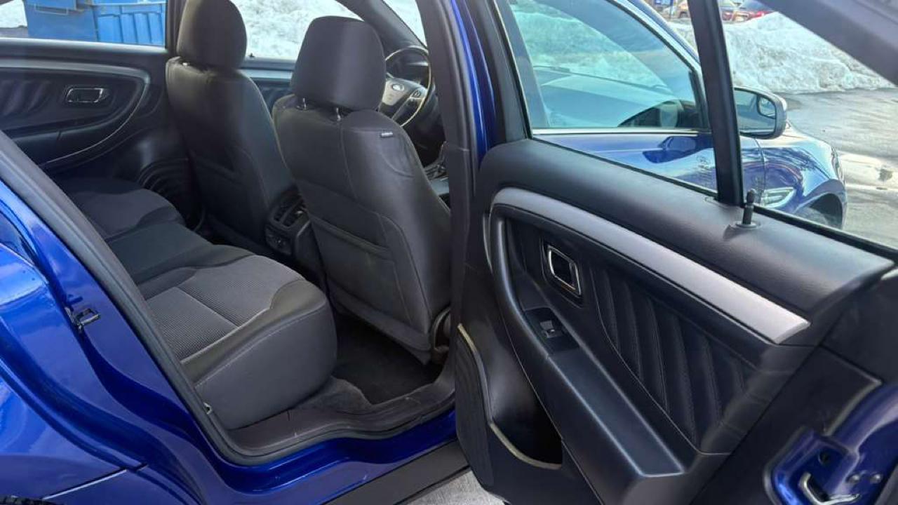 Ford Taurus SEL FWD 2014