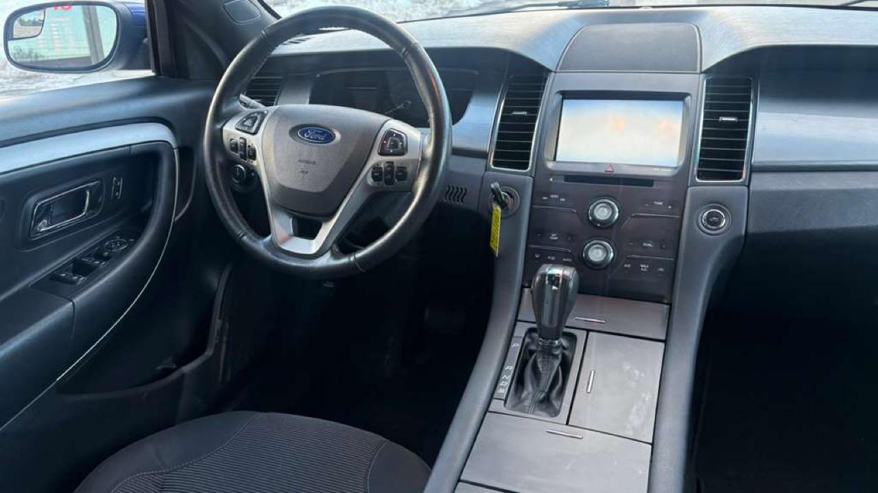 Ford Taurus SEL FWD 2014