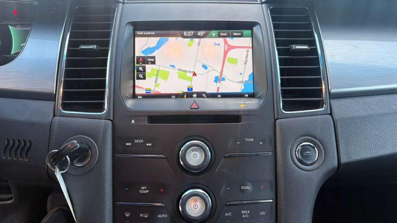 Ford Taurus SEL FWD 2014