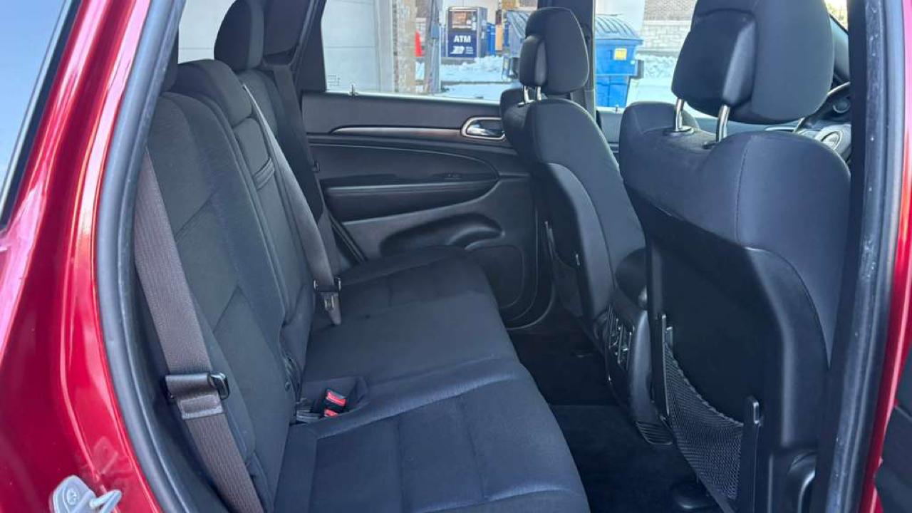 Jeep Grand Cherokee Laredo 4WD 2014