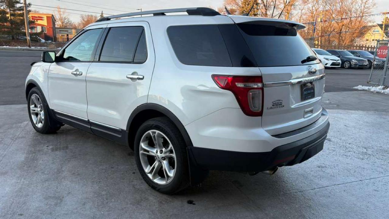 Ford Explorer Limited 4WD 2013