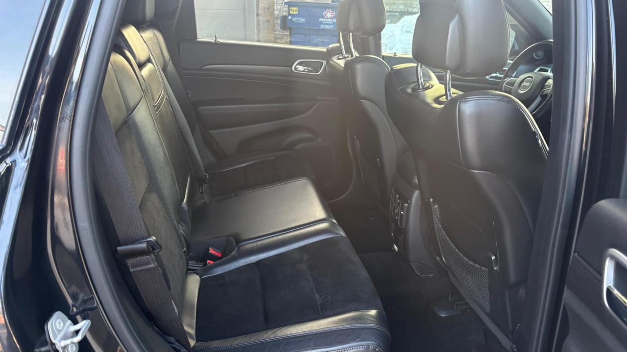 Jeep Grand Cherokee Laredo 2WD 2015