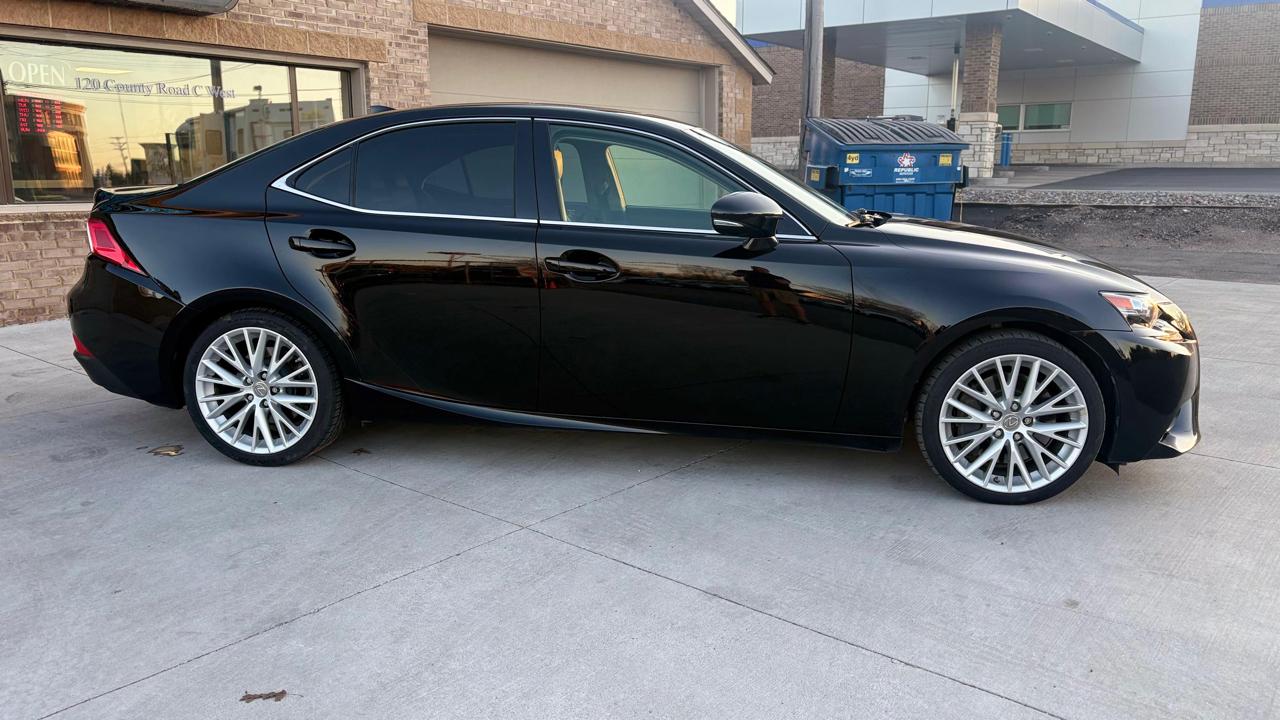 Lexus IS 300 AWD 2016