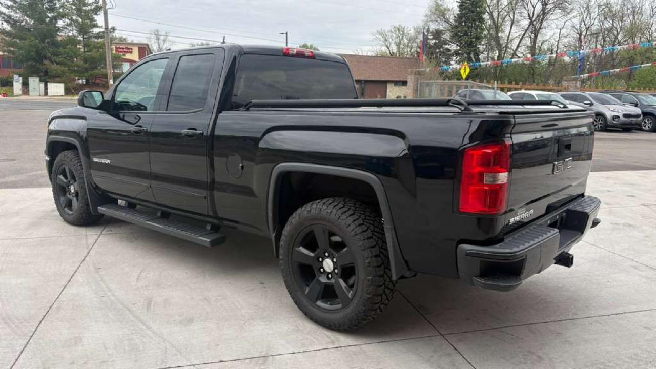 GMC Sierra 1500 Base Double Cab 4WD 2015