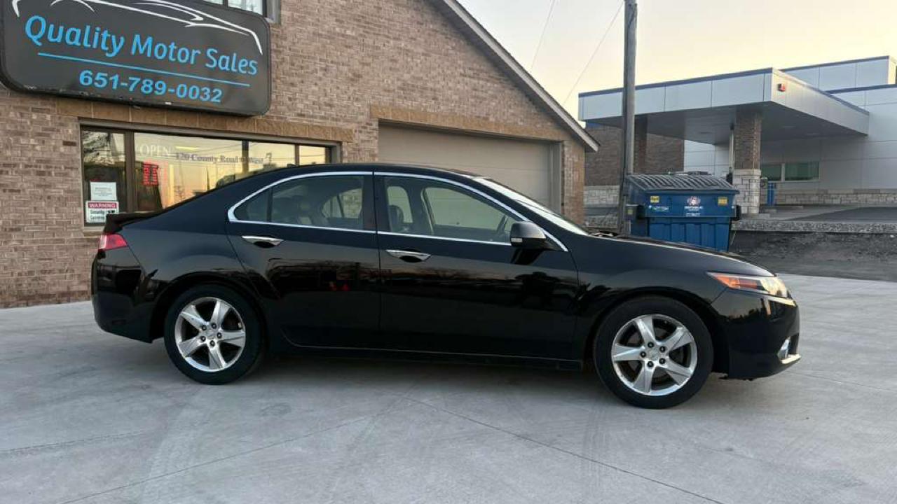 Acura TSX 5-Speed AT with Tech Package 2013