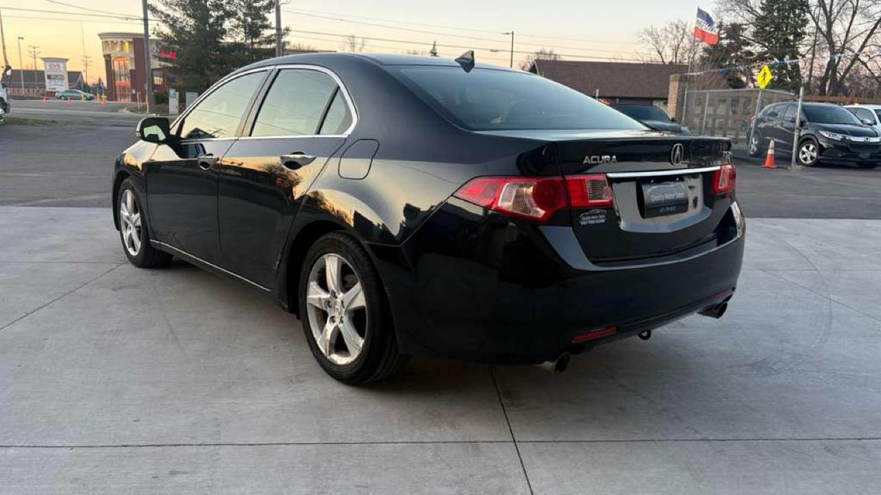 Acura TSX 5-Speed AT with Tech Package 2013