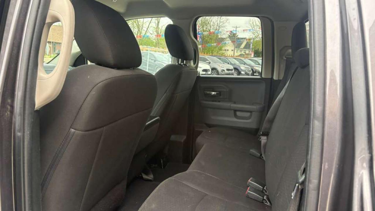 RAM 1500 SLT Quad Cab 4WD 2020