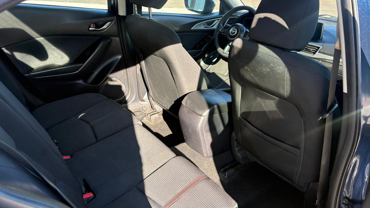 Mazda MAZDA3 i Sport AT 4-Door 2018