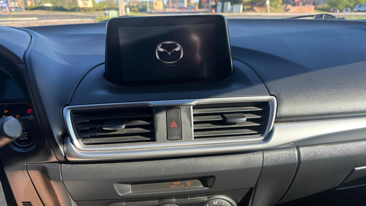 Mazda MAZDA3 i Sport AT 4-Door 2018