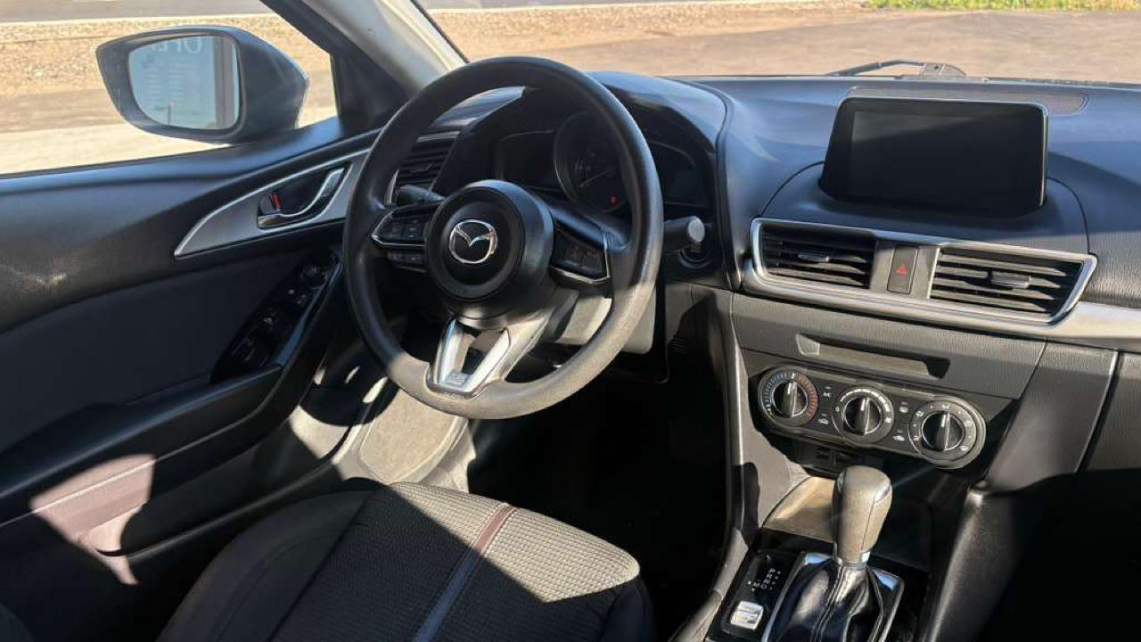 Mazda MAZDA3 i Sport AT 4-Door 2018