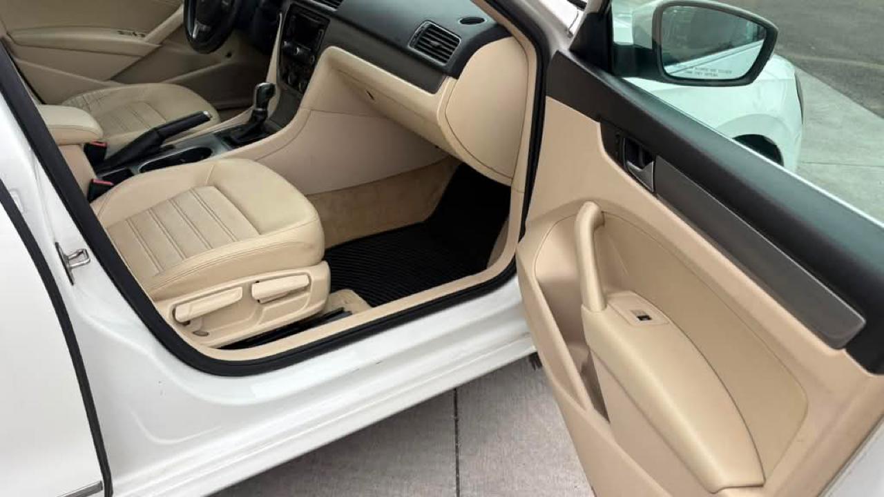 Volkswagen Passat 1.8T SE Auto 2015