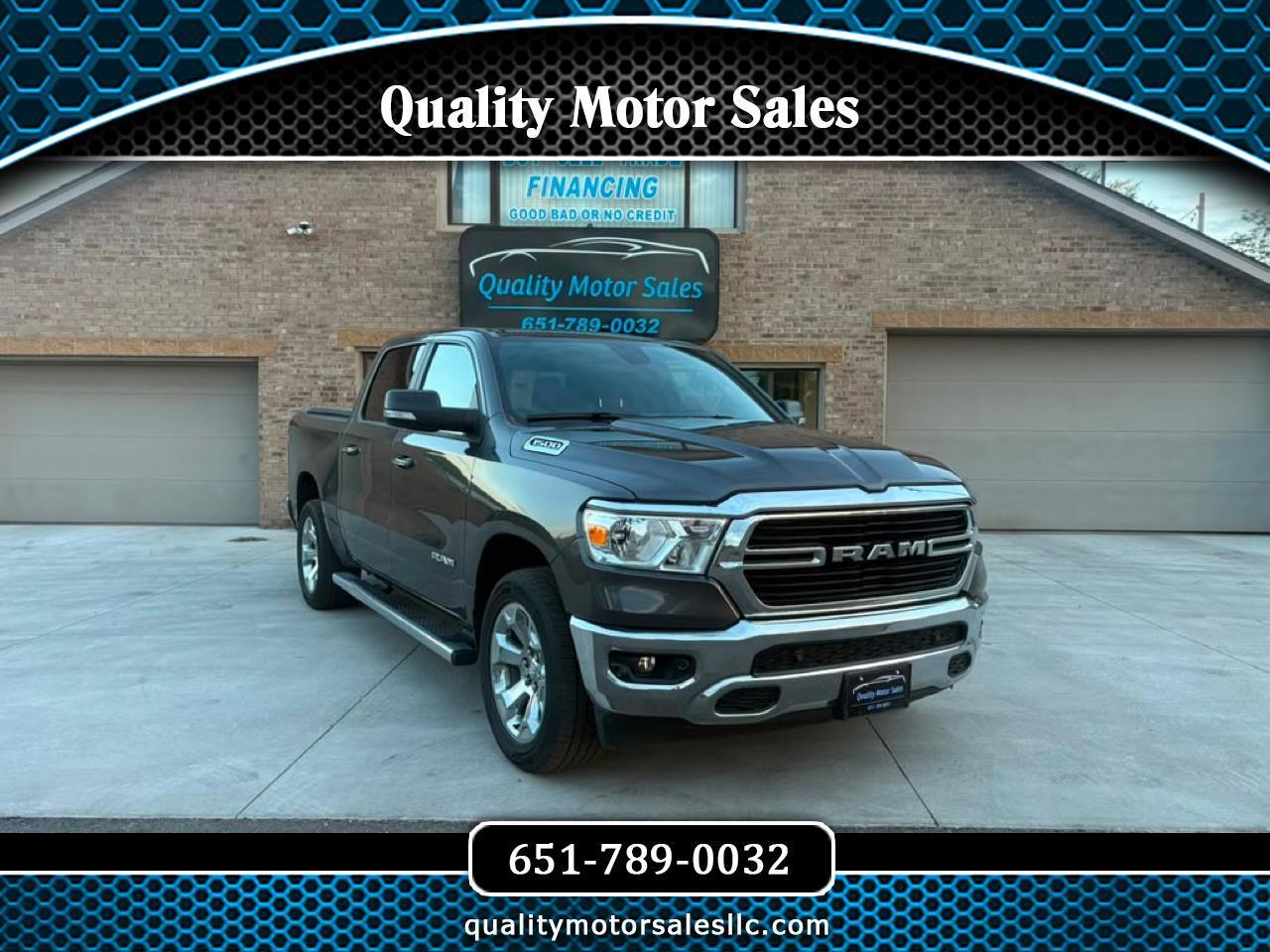 2020 RAM 1500 Big Horn/Lone Star 4x4 Crew Cab 5'7's photo