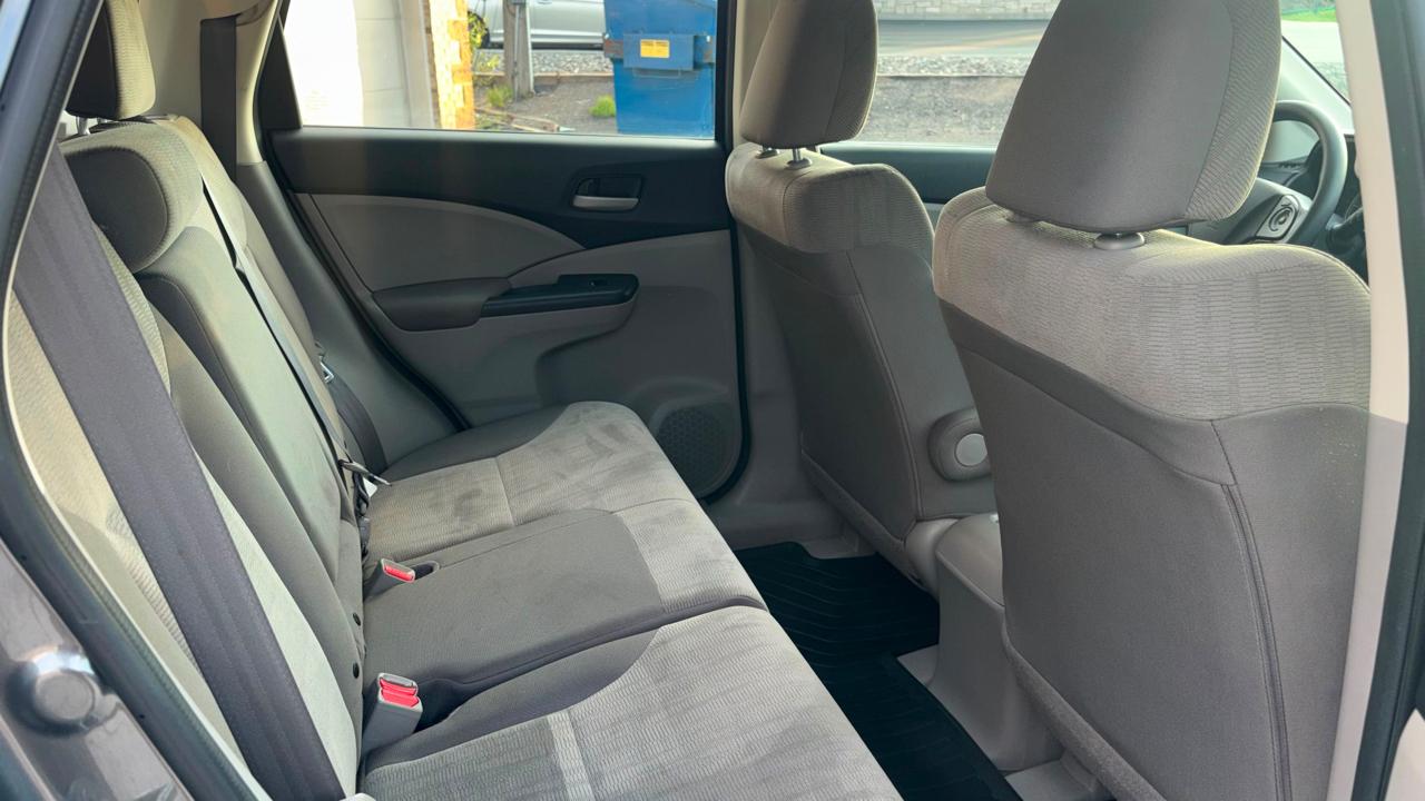 Honda CR-V LX 4WD 5-Speed AT 2013